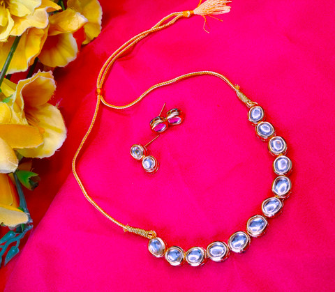 ElementR New Simple Stylish Golden Kundan Necklace jewellery Girl
