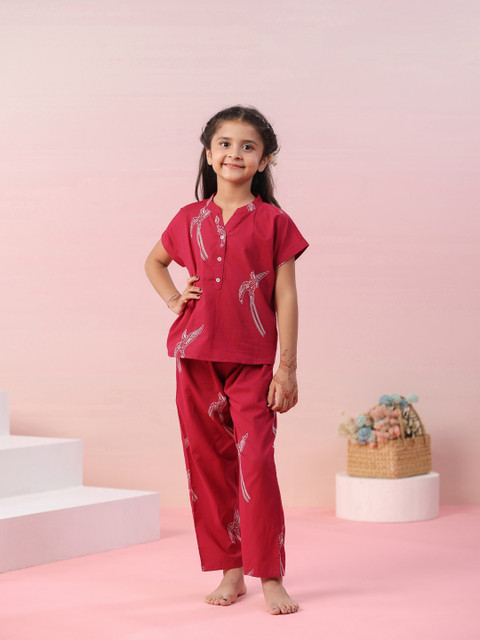 Sanskruti Homes Red Night Suit Cotton Seven Cross Gujari Regular