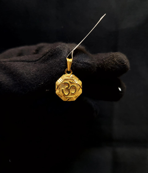 Prasansha Enterprises OM Chain Pendant Set with Gram Polish,  24-Inch Chain Gold-plated Brass Locket Set