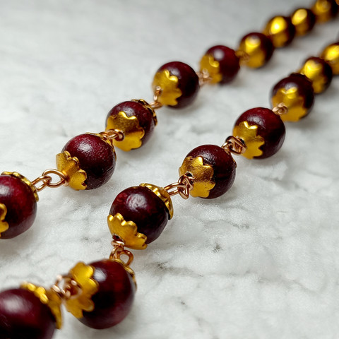 SASTHA MART Ayyappa Mala, 108 Beads Red Wooden Premium Mala Gold