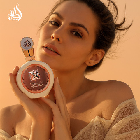 Buy Lattafa Fakhar Eau de Parfum - 100 ml Online In India