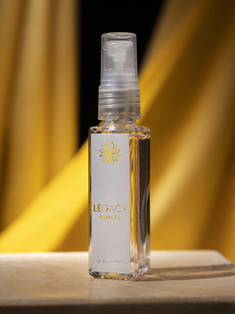Priyaasi Legacy Woman Eau De Parfum, ml with Floral Fragrance Eau de  Parfum ml