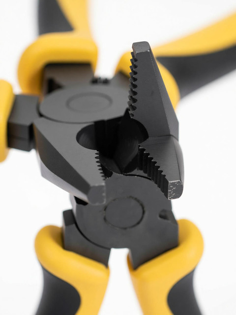 STANLEY 70-482 Lineman Plier Price in India - Buy STANLEY 70-482