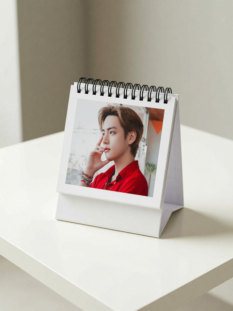 BTS ( Bangtan Boys ) Desk Photo Album ( Set of 1 ) 24 Photos Front