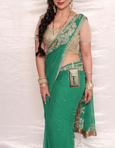 Tickles Fancy Artificial Leather Mobile Pouch with Waist Clip for Women  Girls Saree Mobile Pouch