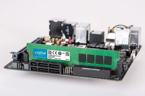 Crucial 8GB DDR4-2400 PC4-19200 CL-17 UDIMM RAM DDR4 8 GB (Dual