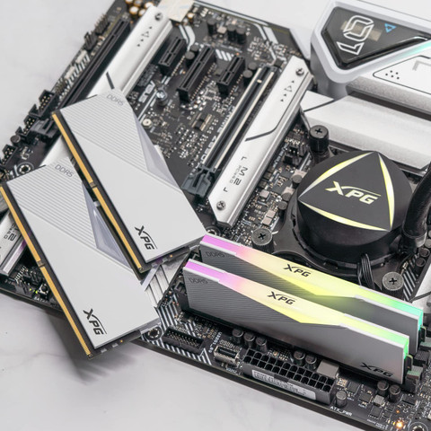 XPG LANCER RGB 6000MHz DDR5 16 GB (Single Channel) PC SDRAM