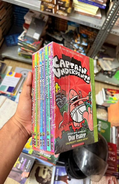 Captain Underpants Boxed Set (7 Books Set #1-7): Buy Captain