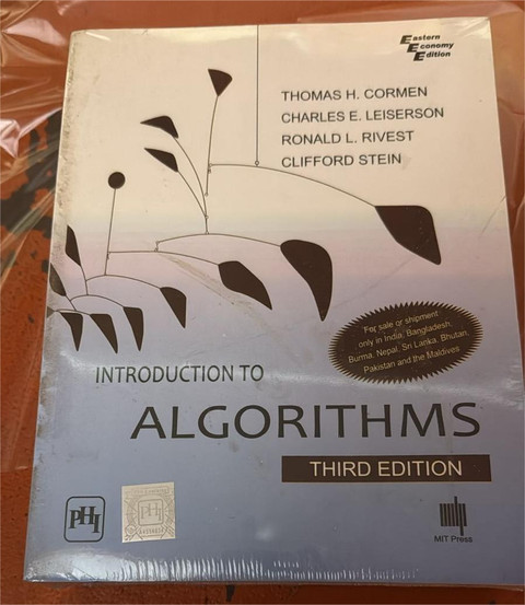 Introduction To Algorithms (Old Used Book) (Paperback, THOMAS H
