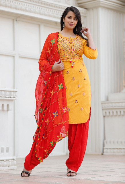 Satguru Designer Embroidered Kurta, Patiala Dupatta Set Buy - Main Image