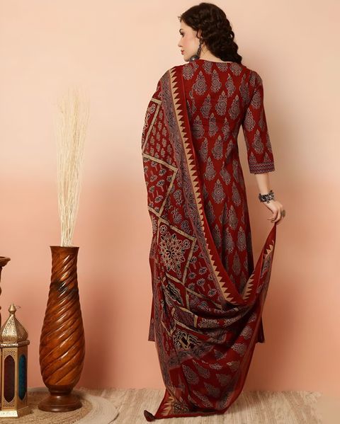 Oumad Printed Kurta, Palazzo & Dupatta Set - Image 4