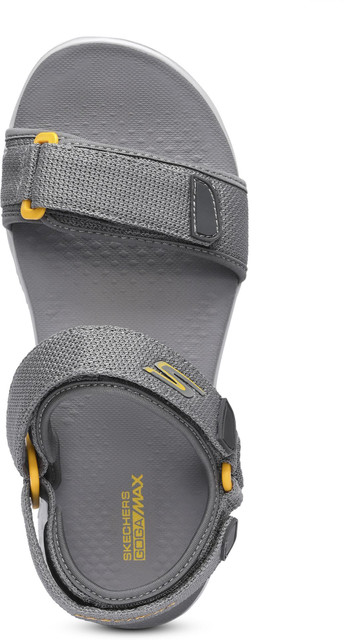 goga max sandals