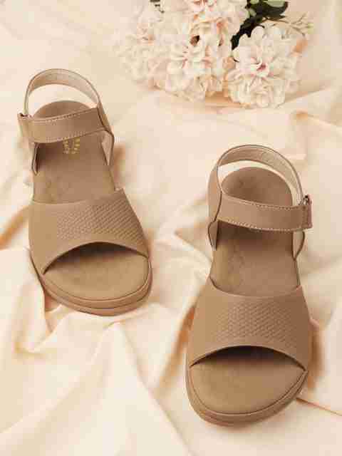 ENFOLD / ONE-STRAP SANDAL ENFOLD / ONE-STRAP SANDAL 37