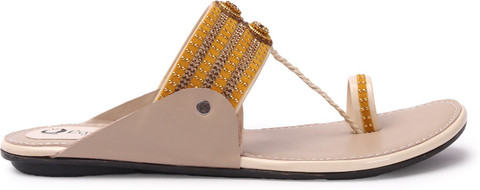 ladies hub Kolhapuri Slipper Women Flats Buy ladies hub