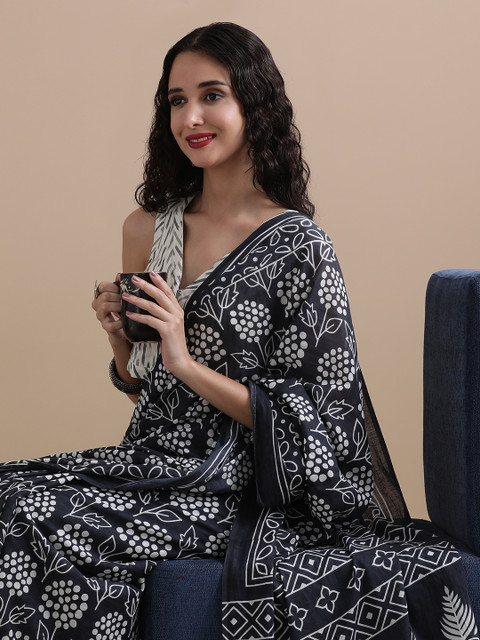 Buy Jaipur Kurti Printed Daily Wear Pure Cotton Black Sarees
