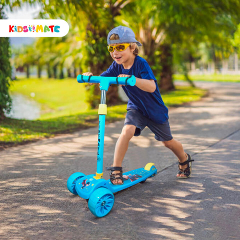Kidsmate Cruiser Wheels Skating Kick Scooter for Kids Foldable
