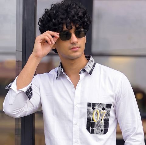VION WEAR Men Regular Fit Printed Spread Collar Party Shirt - Image 5