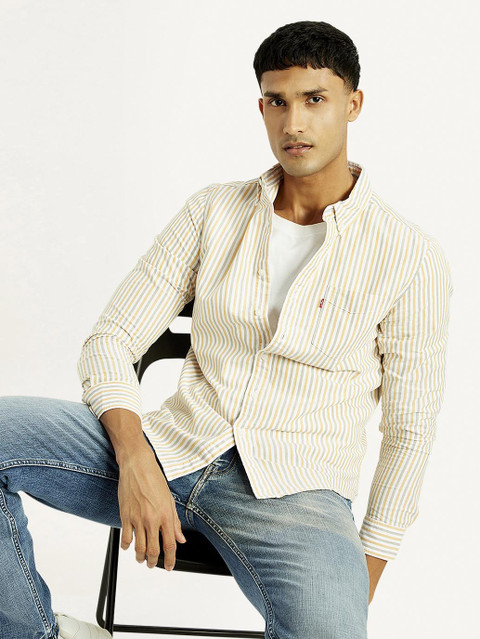 LEVI'S Men Striped Casual Yellow Shirt - Buy LEVI'S Men Striped