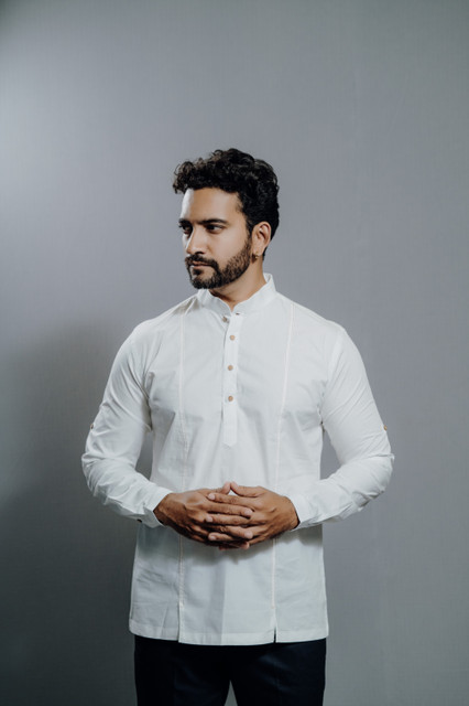 Pudhari Fashion Men Solid Casual White Shirt
