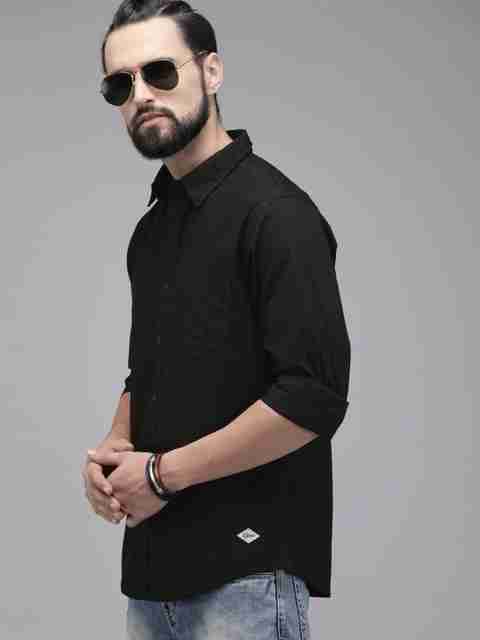 Roadster Men Regular Fit Solid Spread Collar Casual Shirt - Image 5