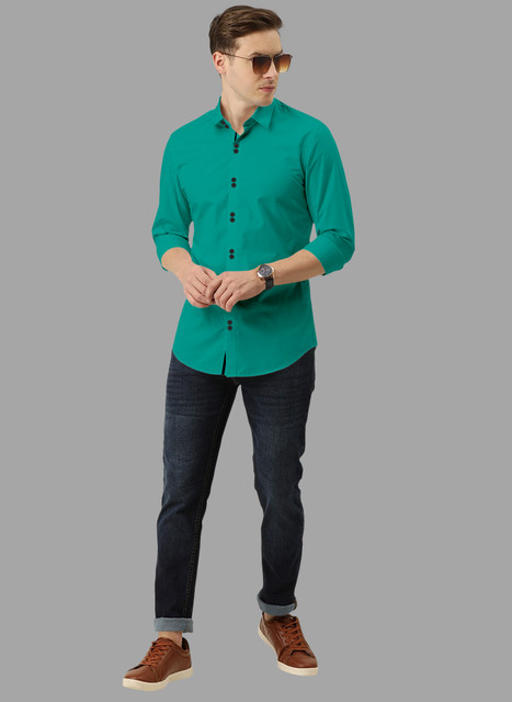 SUR-T Men Solid Casual Dark Green Shirt Buy SUR-T Men Solid - Main Image
