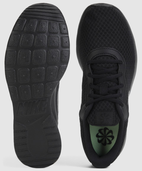 nike tanjun women's shoe carnival