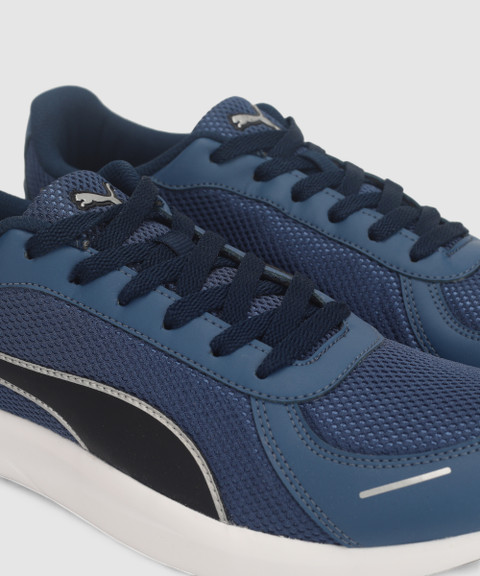 PUMA Propel 19 V2 Walking Shoes For Men