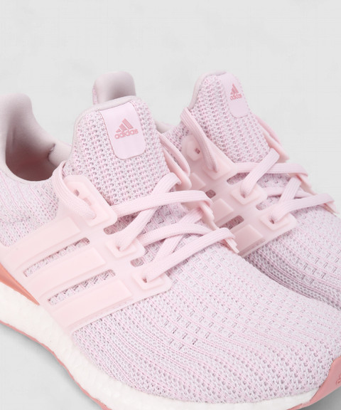 ADIDAS ULTRABOOST 4.0 DNA W Running Shoes For Women - Buy ADIDAS ULTRABOOST  4.0 DNA W Running Shoes For Women Online at Best Price - Shop Online for  Footwears in India | Flipkart.com