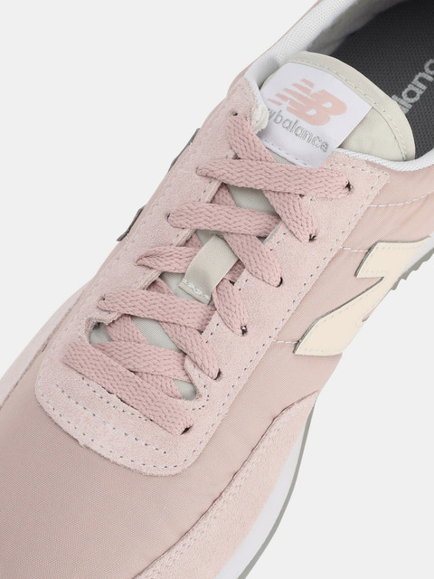womens new balance 720