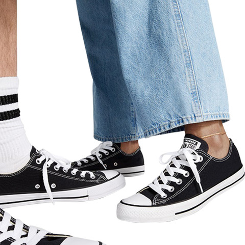 Converse Unisex Chuck Taylor All Star Low Top Sneakers For Men