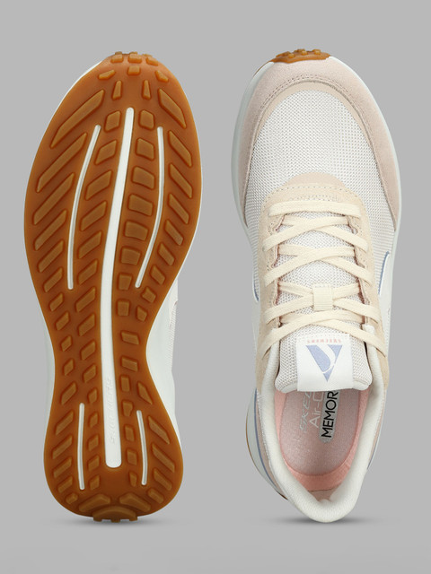 Skechers BLVD-RETRO REVIVAL Casual Shoes For Women - Buy Skechers