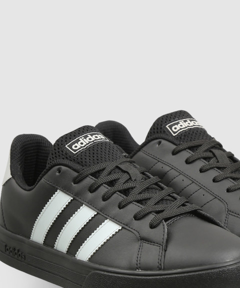 ADIDAS STREET ICON M Running Shoes For Men - Buy ADIDAS