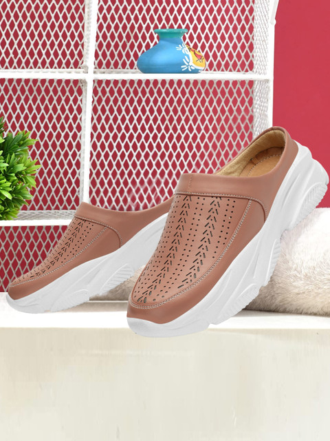 X Xiota Introduce Casual Wear Laser Cut Design Mule Loafers For Women