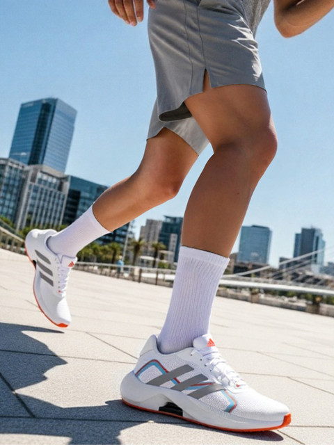 ADIDAS Sterlinn M Running Shoes For Men