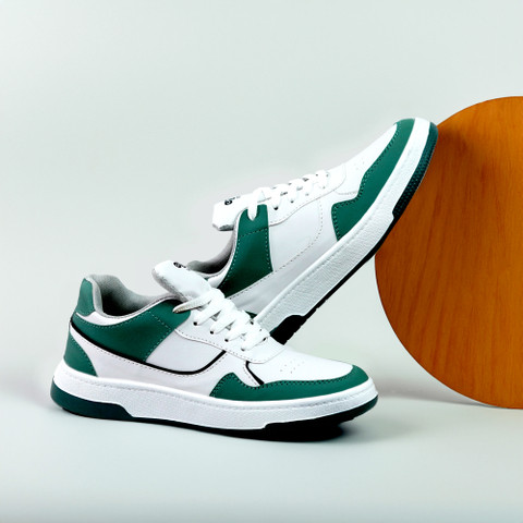 ROASTER Rick Design Decent Look Ultralightweight classy sneakers for men  Sneakers For Men