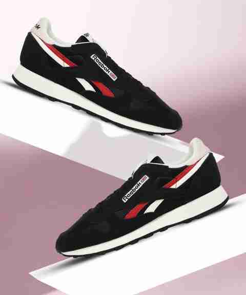 REEBOK CLASSICS CLASSIC LEATHER Running Shoes For Men Buy REEBOK