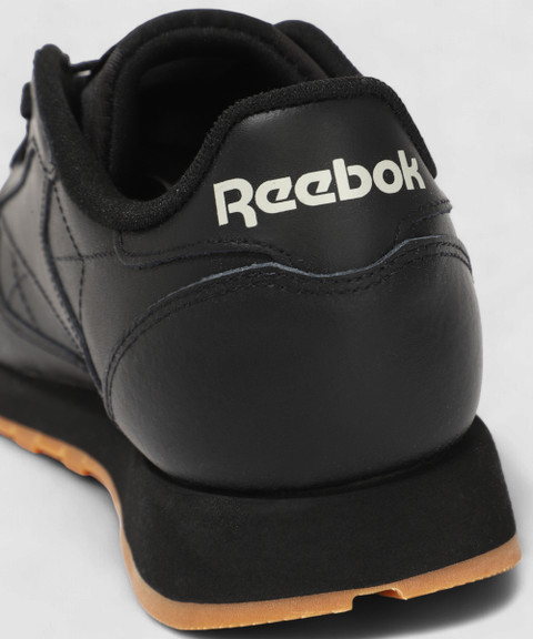 REEBOK CLASSICS CLASSIC LEATHER Running Shoes For Men Buy REEBOK