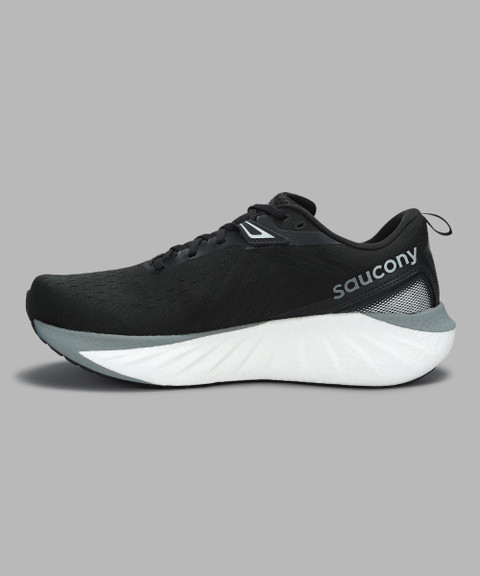 SAUCONY TRIUMPH 22 Running Shoes For Men Buy SAUCONY TRIUMPH 22