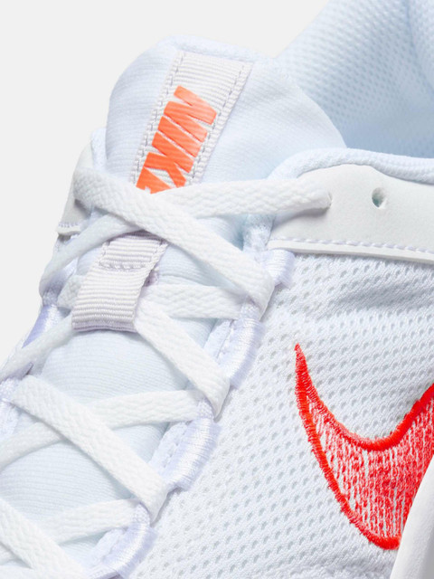 NIKE Legend Essential 3 Next Nature Sneakers For Women - Buy NIKE