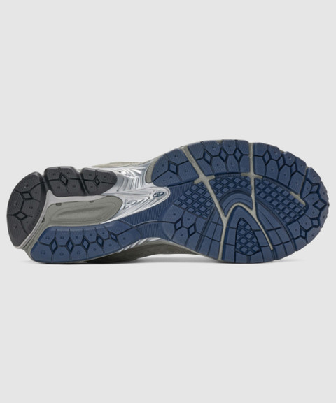 New Balance 2002 Sneakers For Men - Buy New Balance 2002 Sneakers