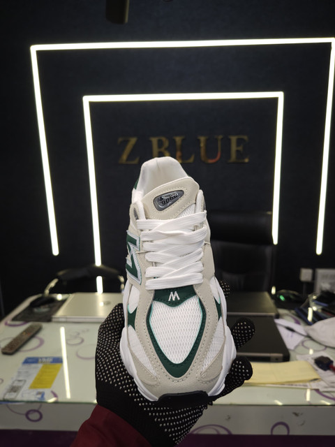 Z Blue N9060 IMP Premium Gym,Sports,Training,Stylish With Extra