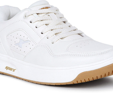 sparx white sneakers flipkart