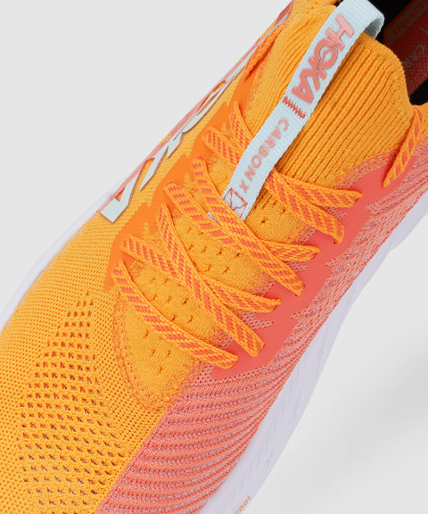 hoka carbon fiber shoe