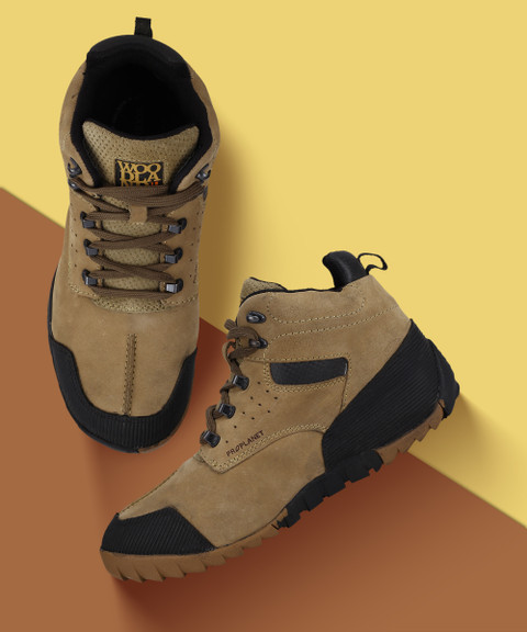 WOODLAND Outdoors For Men Buy WOODLAND Outdoors For Men Online