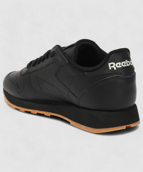 REEBOK CLASSICS CLASSIC LEATHER Running Shoes For Men Buy REEBOK