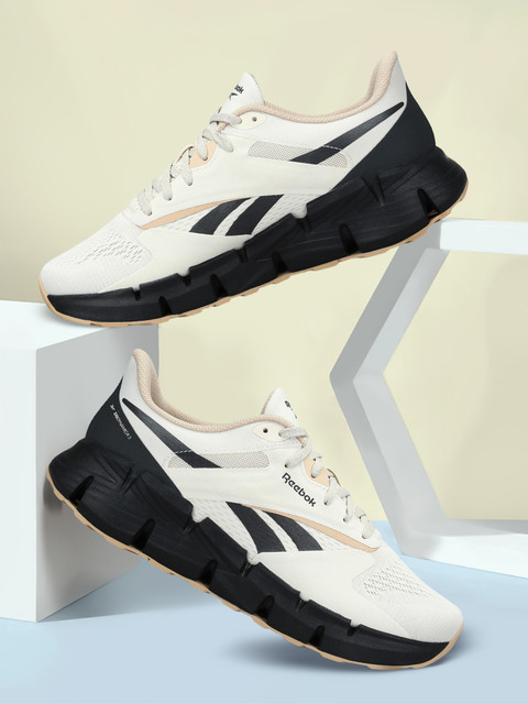 REEBOK ZIG DYNAMICA Running Shoes For Men
