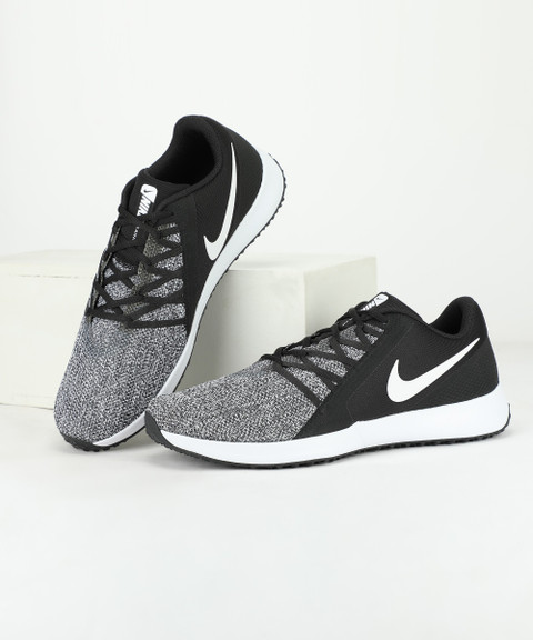 Sports Shoes TÃªnis Nike Varsity Compete NIKE Varsity Compete
