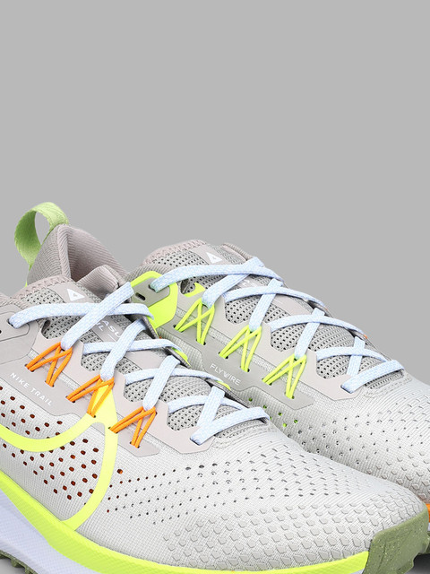NIKE NIKE REACT PEGASUS TRAIL 4 Running Shoes For Men - Buy NIKE