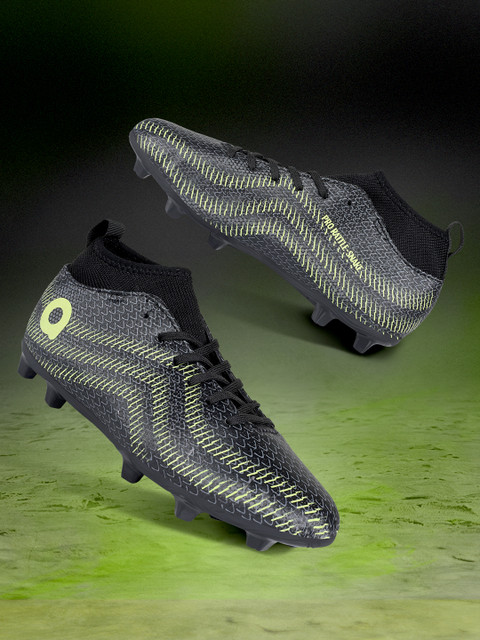 Flipkart Nike Football Boots Phantom Vsn AIVIN Pro RATTLE SNAKE