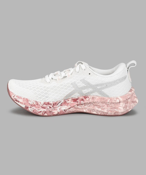 Asics NOOSA TRI 16 Running Shoes For Women
